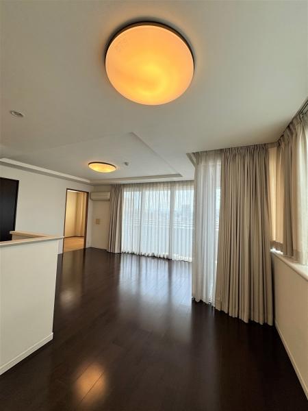 約１４．３帖のリビングダイニング