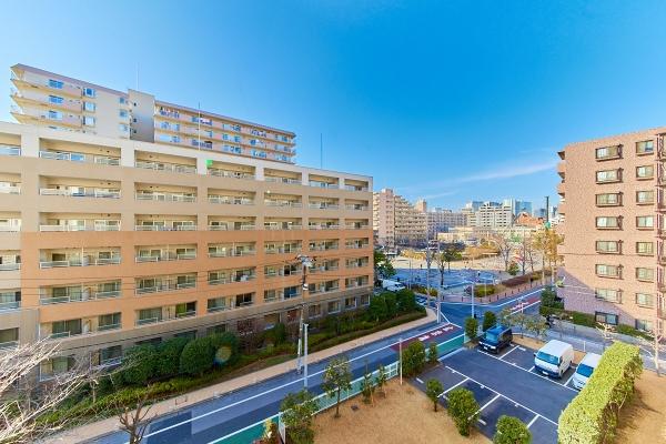 ゆとりのあるリビング・ダイニング（約13.5帖）（CGで作成したイメージ画像です。）