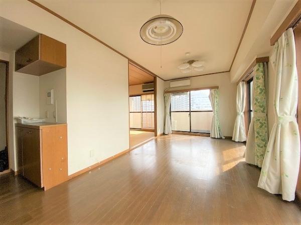 バルコニーから南方向の眺望