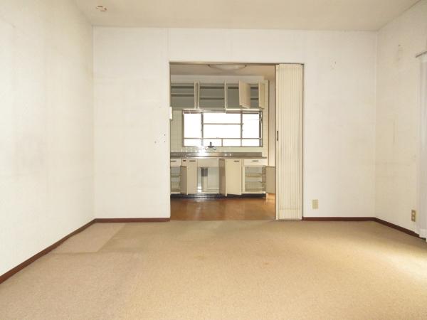 リビングダイニング