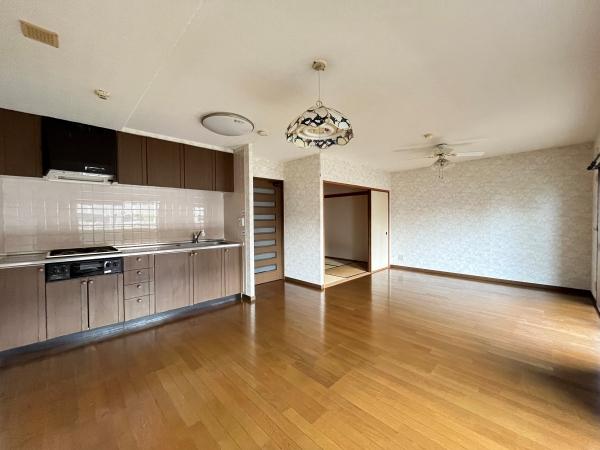 リビングダイニング