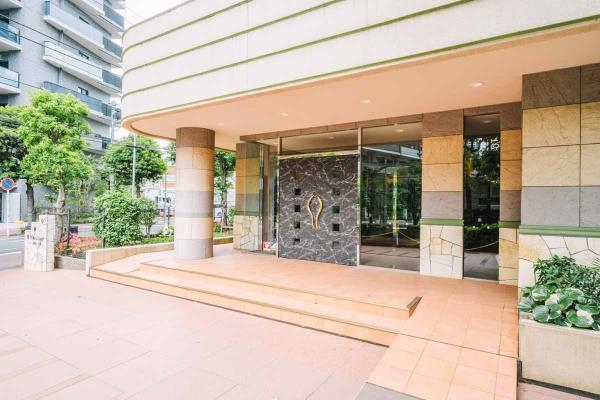 エントランスホール