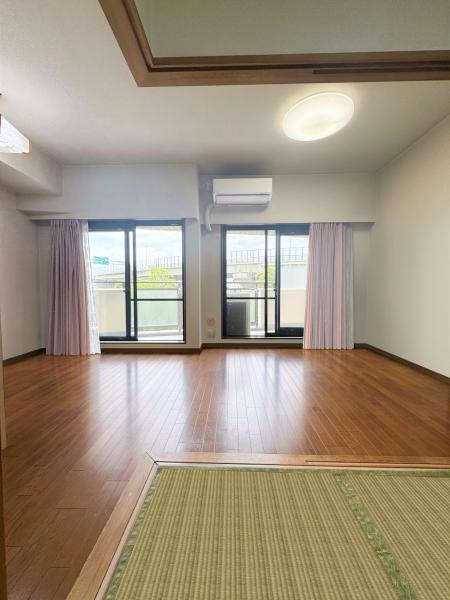 マンション外観写真