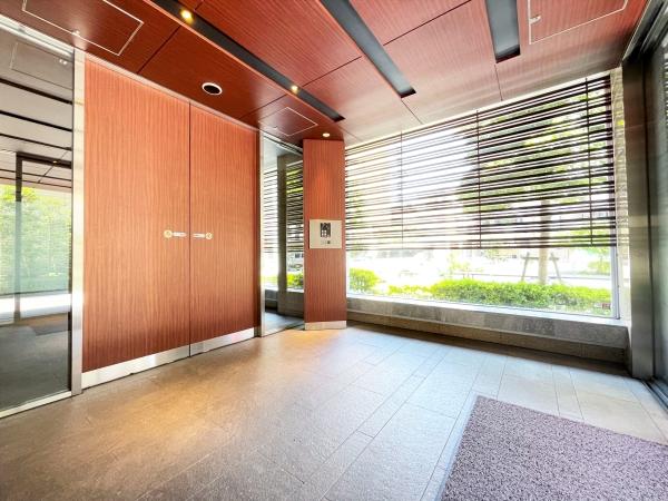 エントランスアプローチ