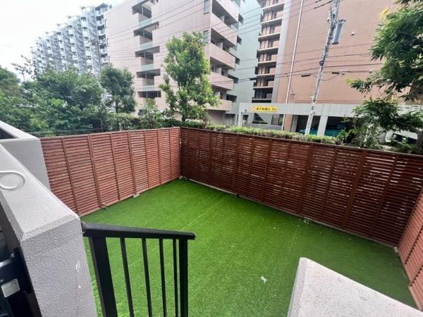 大切なペットと遊ぶことのできる専用庭