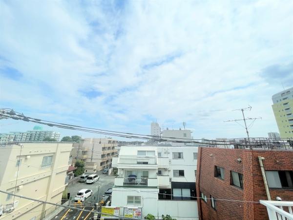 ルーフバルコニー
