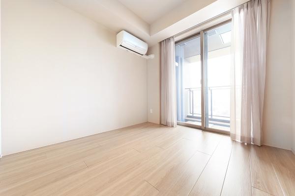 リビングダイニングキッチン約１３．０帖