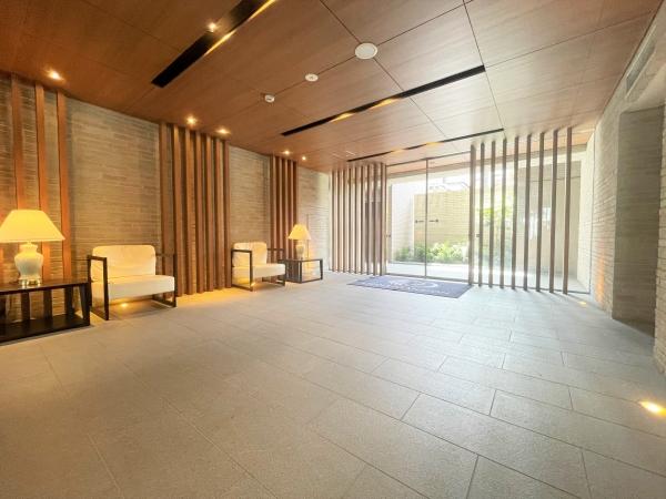 エントランスホール