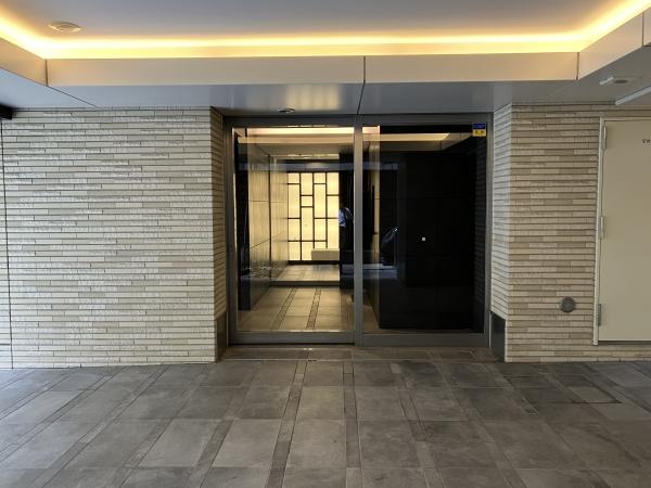 エントランスアプローチ