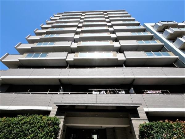 建物外観（南側）　ＪＲ船橋駅徒歩５分のフラットアプローチ