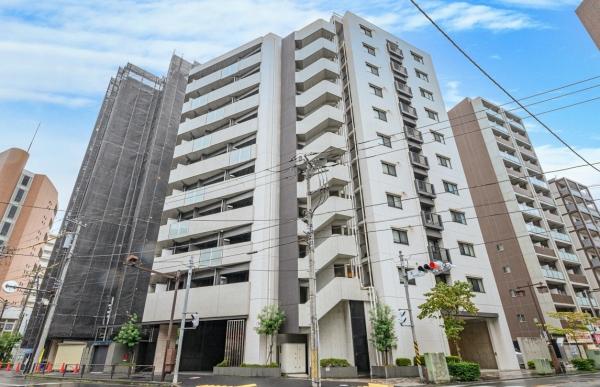 現地外観を北西側から撮影