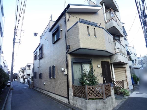 敷地南西側より撮影