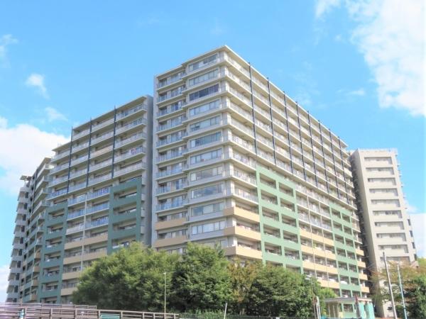 聖蹟桜ヶ丘駅より徒歩11分　駅周辺には商業施設も多く、生活環境の整った立地です