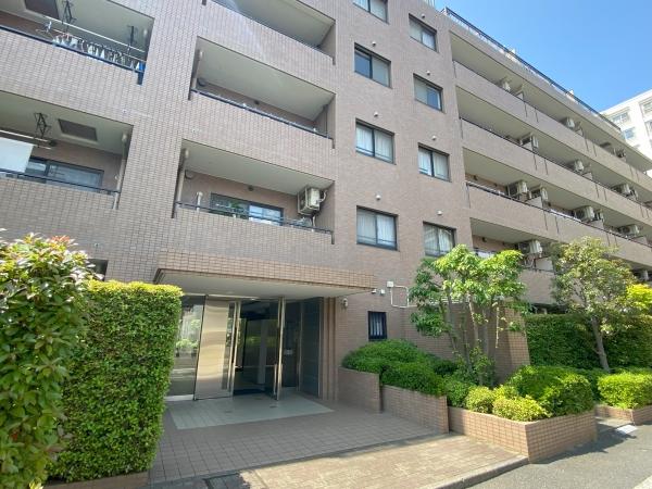 現地外観正面　1996年1月完成　総戸数41戸