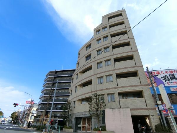 ２００２年６月築。総戸数２４戸のマンションです。