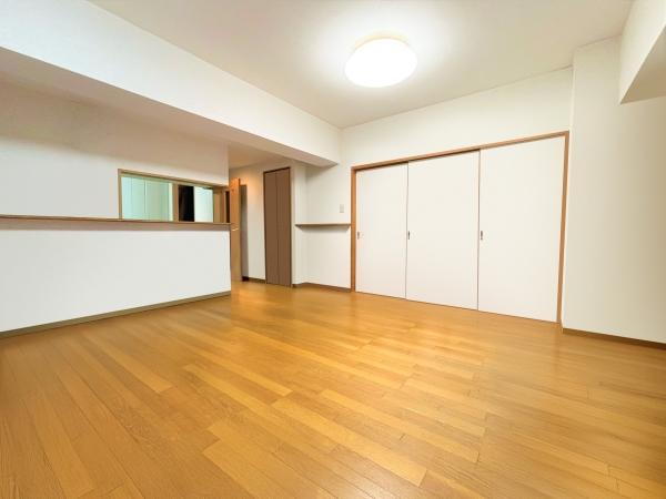 南向きの為陽当たり良好です（永続的に保証されるものではありません。）