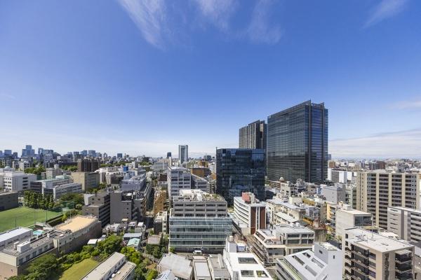 西側バルコニーからの眺望（北西方向を撮影）