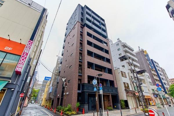 オーセンティックな装いのカラーリングの外観