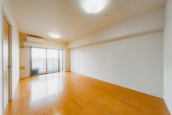 １９階南向き南西側の眺望です。眺望は天候により左右され、将来に渡って保証されるものではありません。