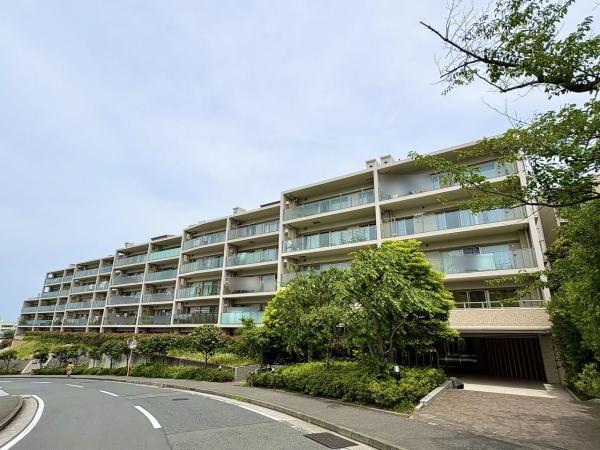 風致地区に佇むマンション