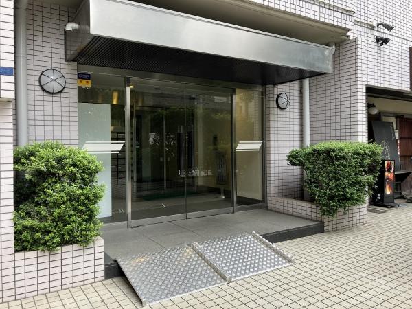 エントランスアプローチ
