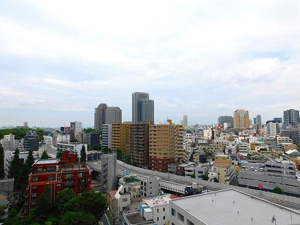 バルコニーからの眺望（北側・眺望は永続的に保証されるものではありません）