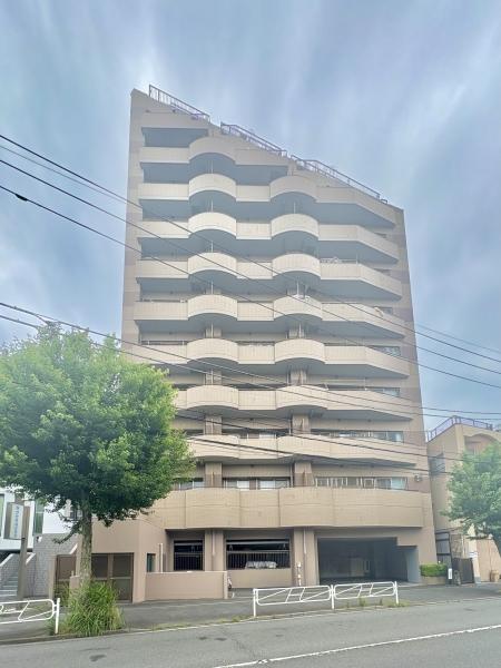 1997年2月完成物件　総戸数32戸　落ち着きのある外観