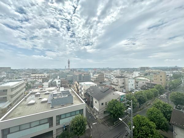 バルコニーからの南東側眺望（眺望は永続的に保証されるものではありません。）