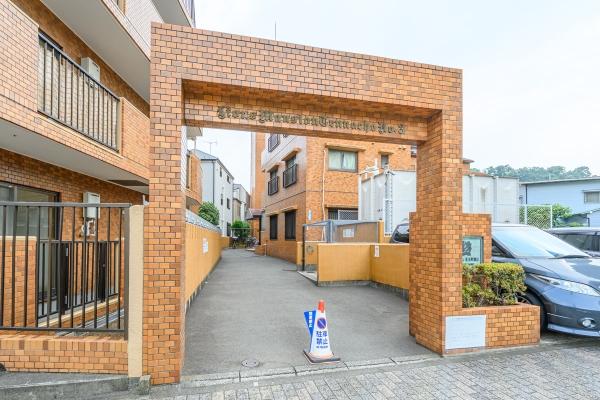 マンション内の住民と顔見知りになりやすい総戸数３７戸の小規模マンション