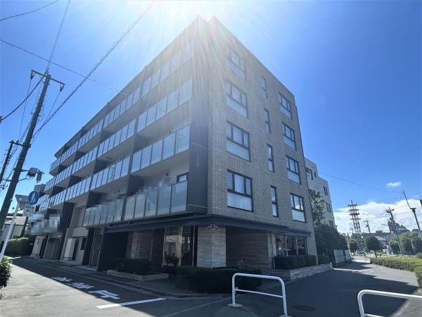 ２００９年２月竣工　地上５階建て全３１戸の分譲マンション