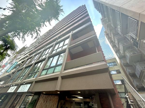 1982年6月竣工　全75戸の株式会社大京による分譲マンション