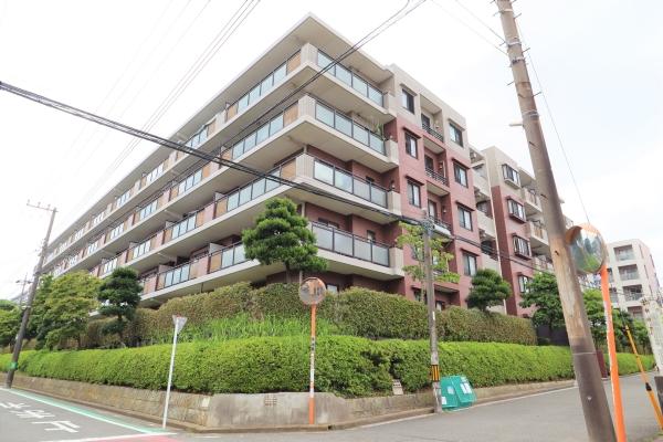 外観（南東側から撮影）