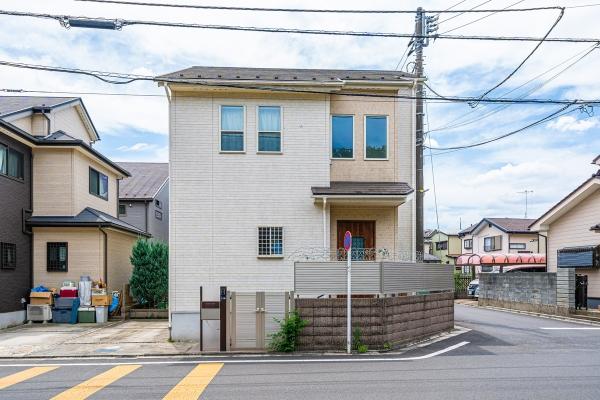 北・西角地です。