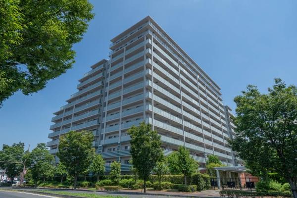 街に美しい景を創出するファサード/全体総戸数657戸/2007年10月築