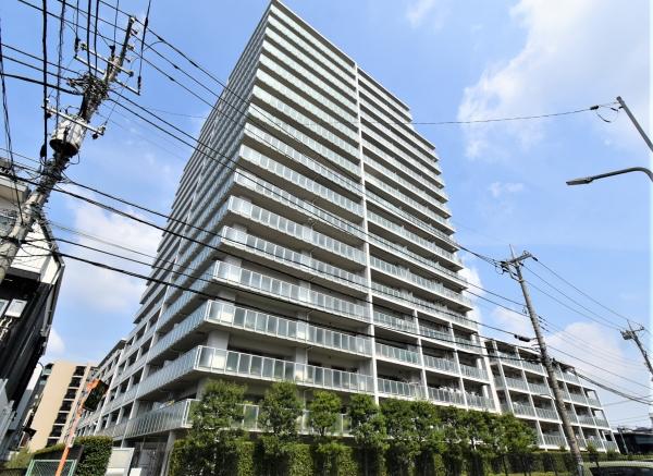 サウスタワー棟です（総戸数207戸）