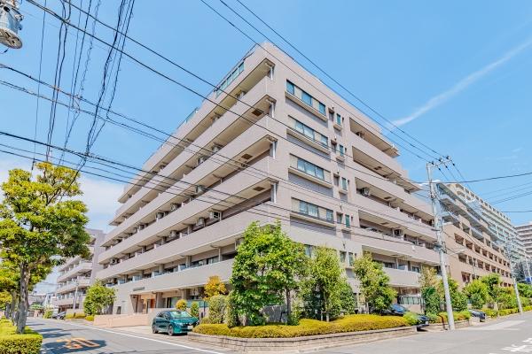 東京メトロ東西線「西葛西」駅徒歩8分。
