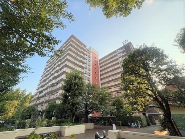 1983年3月築の12階建8階部分