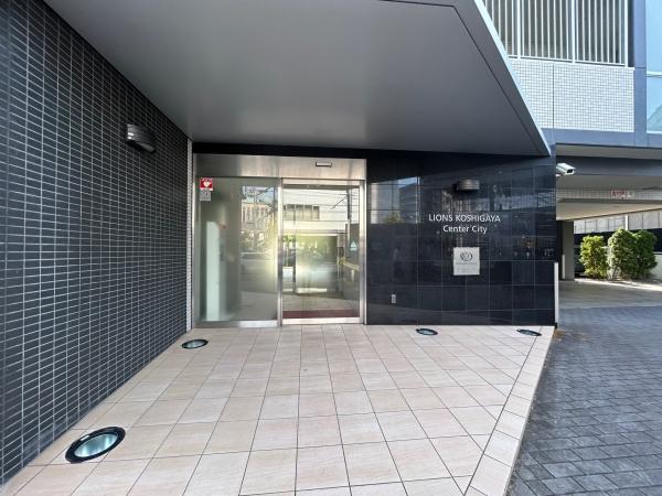 エントランスアプローチ