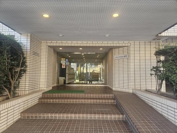 館銘板
