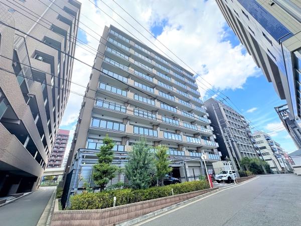 マンションメインエントランス