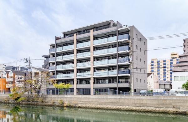 明和地所株式会社旧分譲×2020年9月築のレジデンス