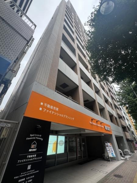 建物外観　２００３年８月築　地上１５階地下１階の１５階最上階部分