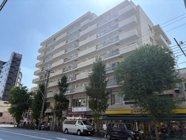 利便性と自然の調和が魅力のマンションです