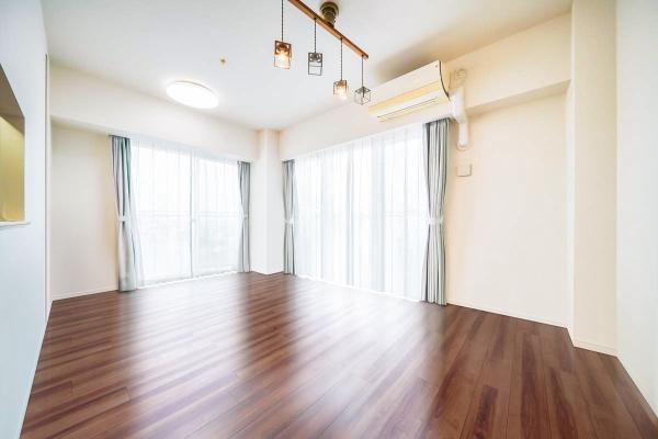 バルコニーからの眺望（北東側：眺望は永続的に保証されるものではありません）