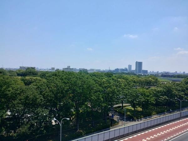 北側バルコニーからの眺望　眺望は未来永劫保証されるものではございません
