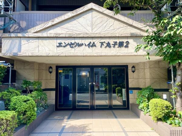 マンションの顔であるエントランスが日々をお出迎え