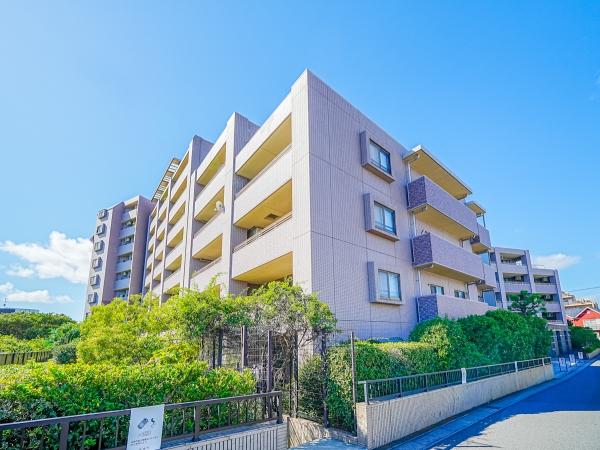 現地外観写真　・東葉高速鉄道線、京成松戸線「北習志野」駅　徒歩５分（約４００ｍ）
