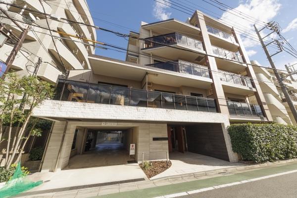 2016年6月築　総戸数16戸