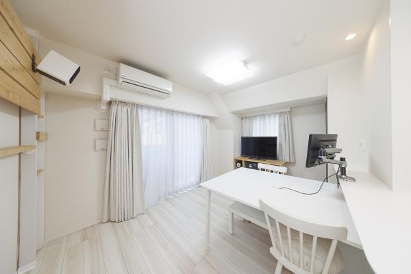 重厚感があるエントランス