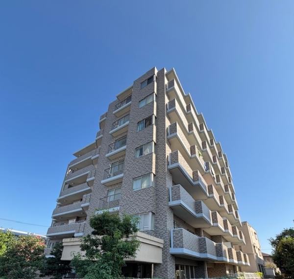 地上7階建て　総戸数26戸マンション